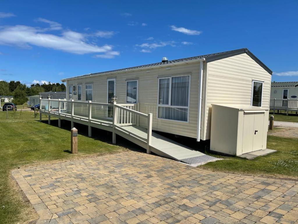 Seton Sands Holiday Park - Premium Caravan - 2 Bedroom Sleeps 4 (Adults Only) Port Seton Buitenkant foto
